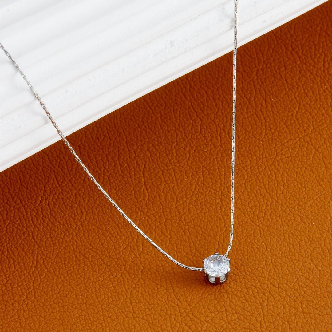 JOANNE™ – Minimalist Classic Charm Necklace